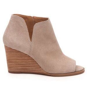 jaxy wedge bootie